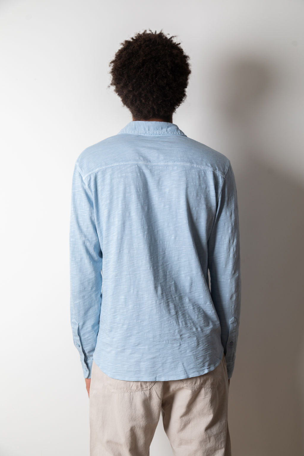 
                  
                    MIKE BUTTON UP without pockets | Sky
                  
                