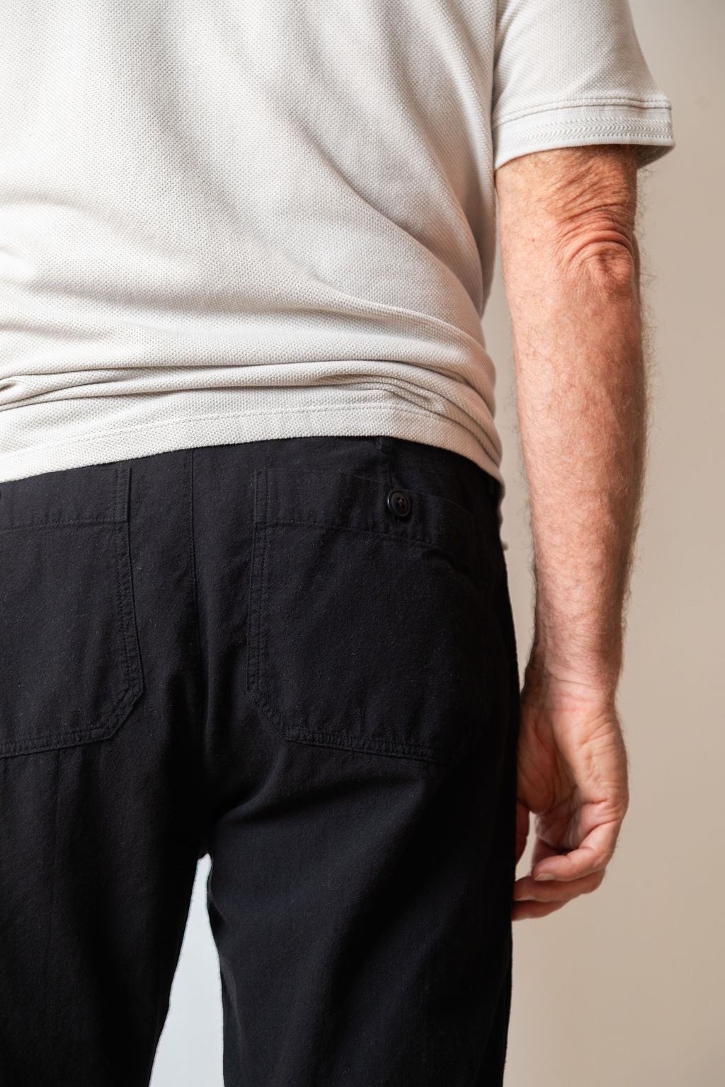 
                  
                    HENRY PANT | Black
                  
                