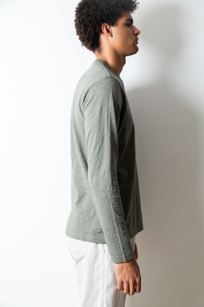 
                  
                    MATTHEW LS | Olive
                  
                