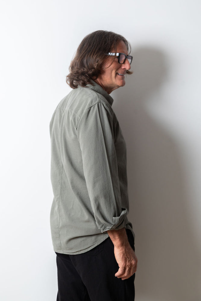 
                  
                    BILL BUTTON DOWN | Olive
                  
                
