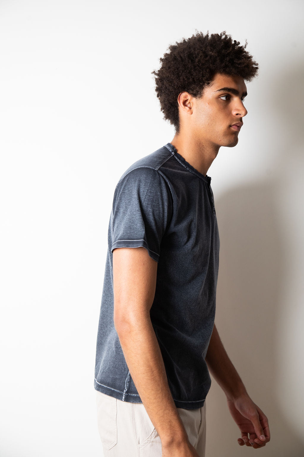 
                  
                    Sean SS Henley | Grunge
                  
                