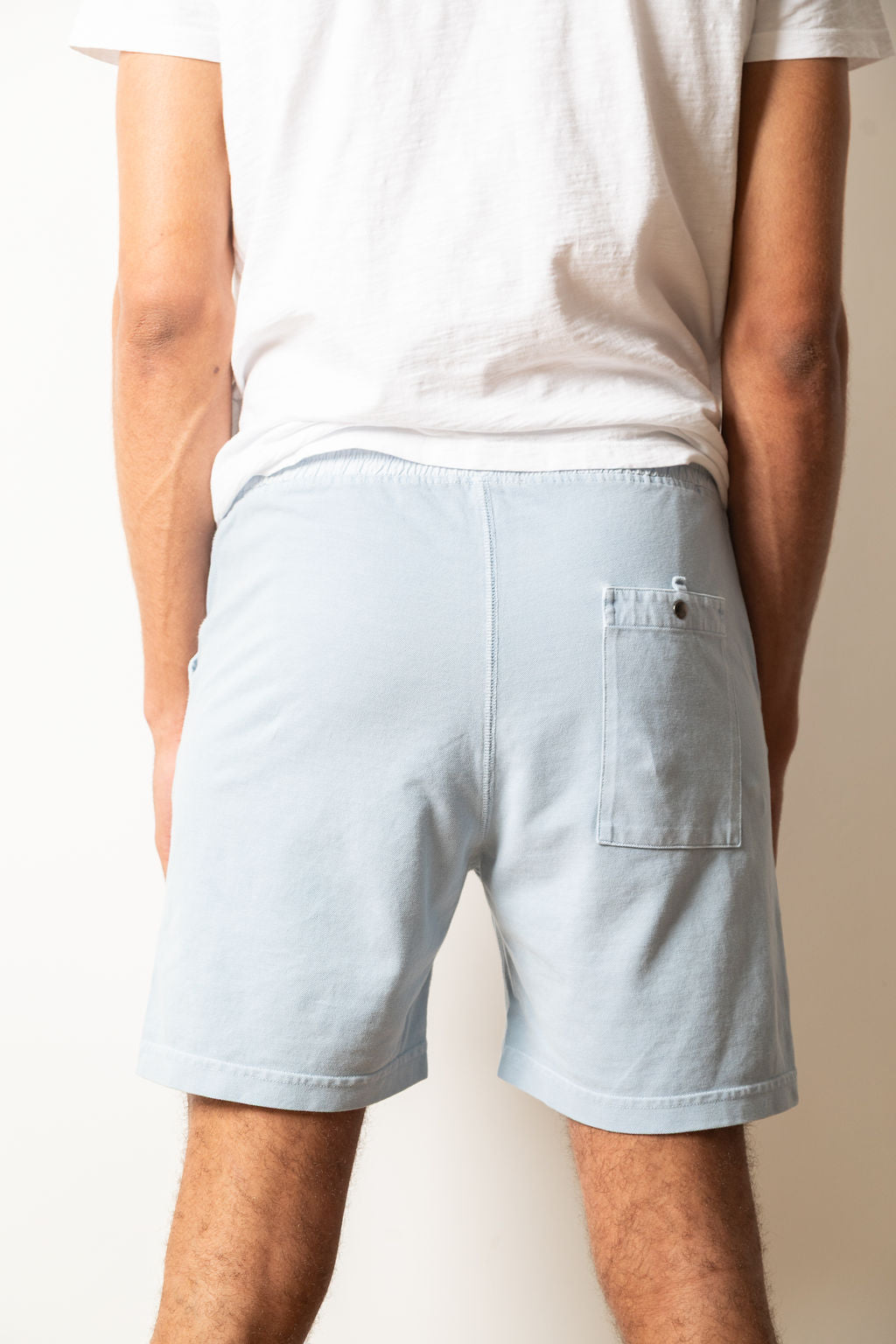 
                  
                    WASHY PIQUE SHORTS | Sky
                  
                