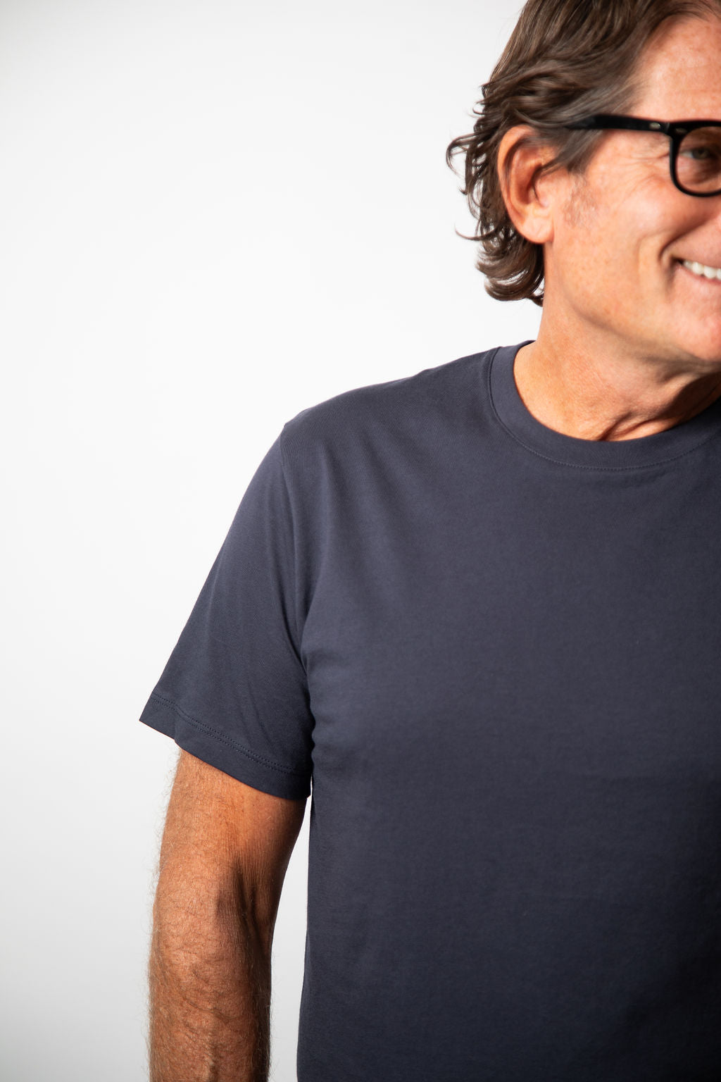 RYLAN T-SHIRT | True Navy – Leonard Frisbie