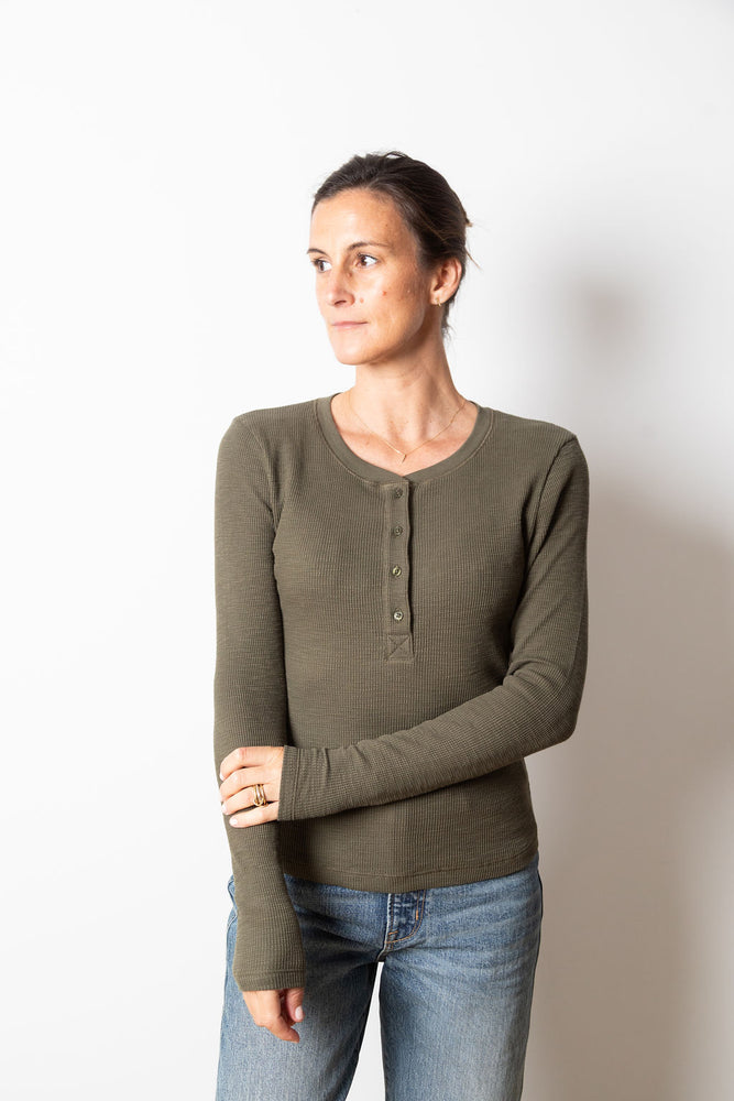 
                  
                    Nicole Henley | Military
                  
                