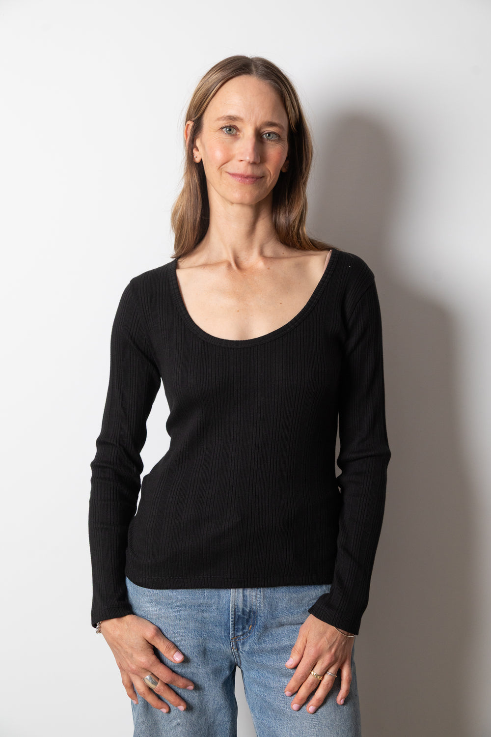 Janice LS Scoop Neck | Black