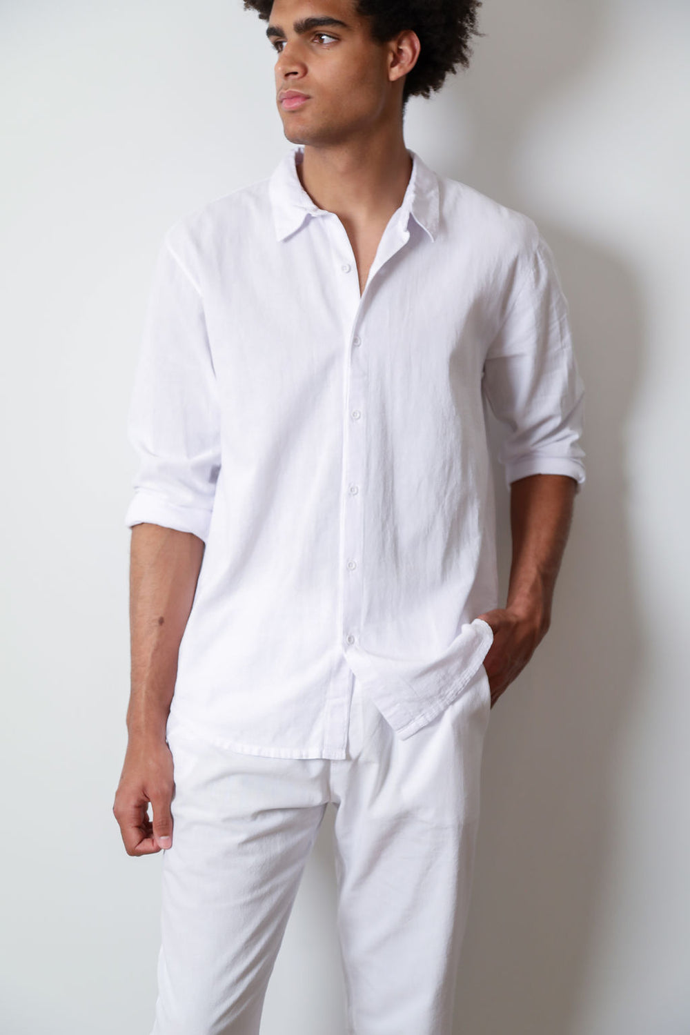 BILL BUTTON UP | White