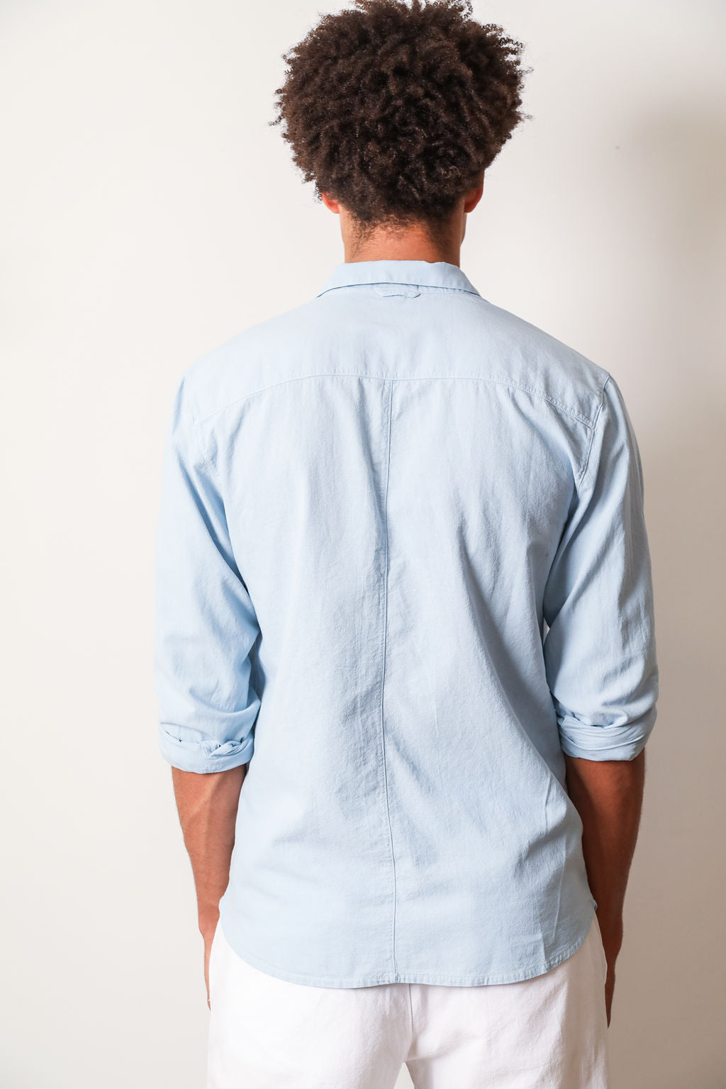 
                  
                    BILL BUTTON DOWN | Sky Blue
                  
                