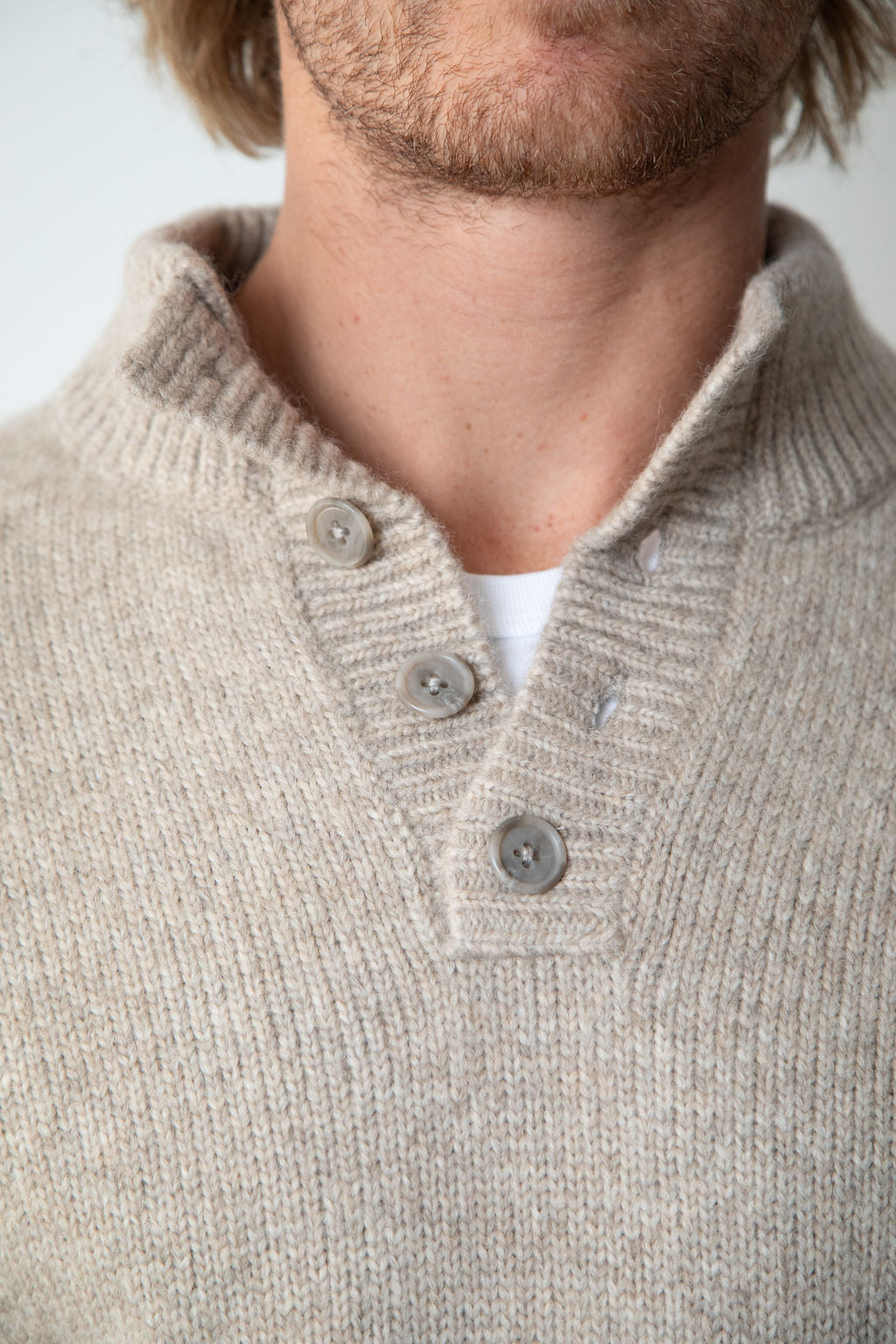 
                  
                    JAMES QUARTER BUTTON | Oatmeal Alpaca
                  
                