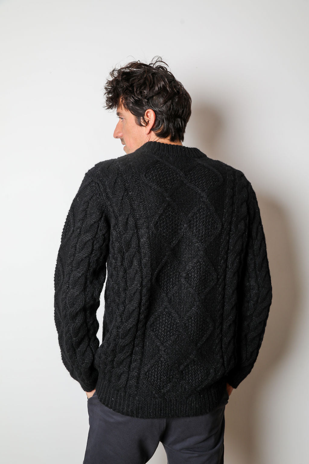 Colin Cable Knit Sweater | Black Alpaca – Leonard Frisbie