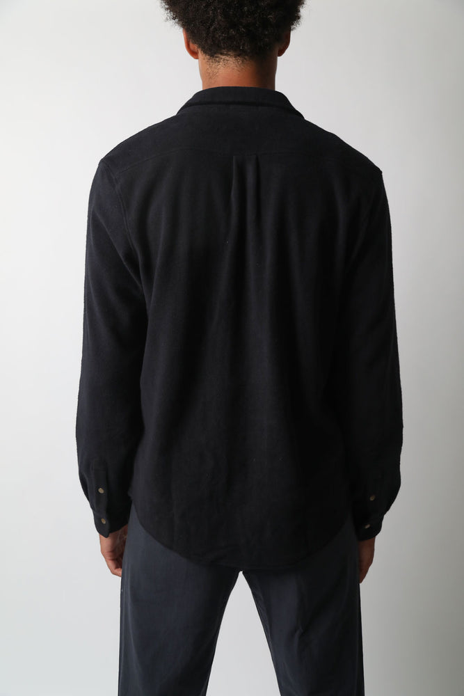 
                  
                    MARTIN OVERSHIRT | Black
                  
                