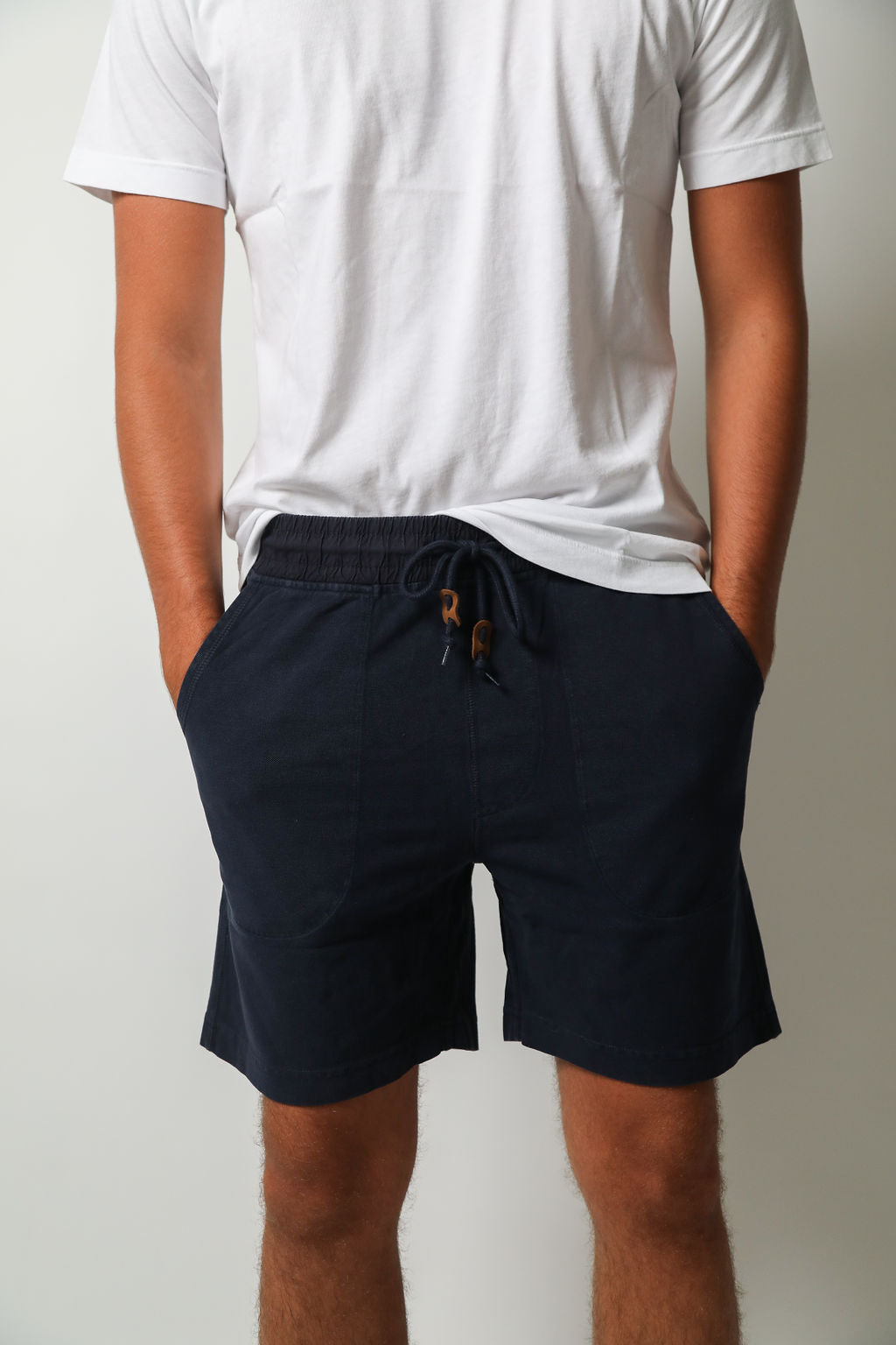 
                  
                    WASHY PIQUE SHORTS | Navy
                  
                