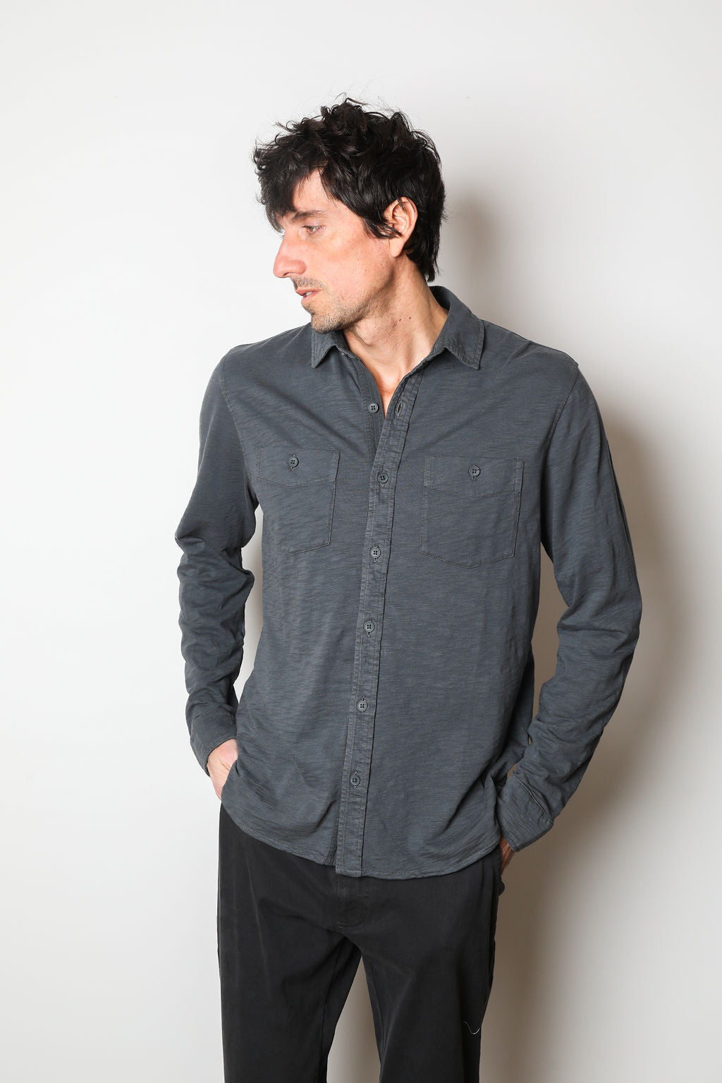 
                  
                    MIKE BUTTON UP | Stone
                  
                
