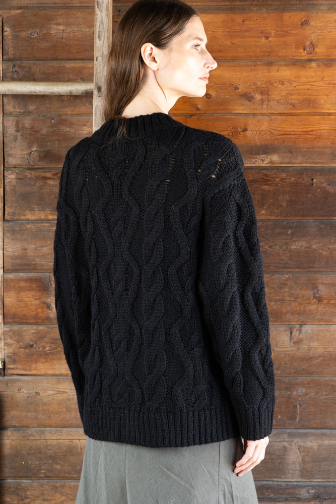 
                  
                    Liz Cable Knit Cardigan I Black
                  
                
