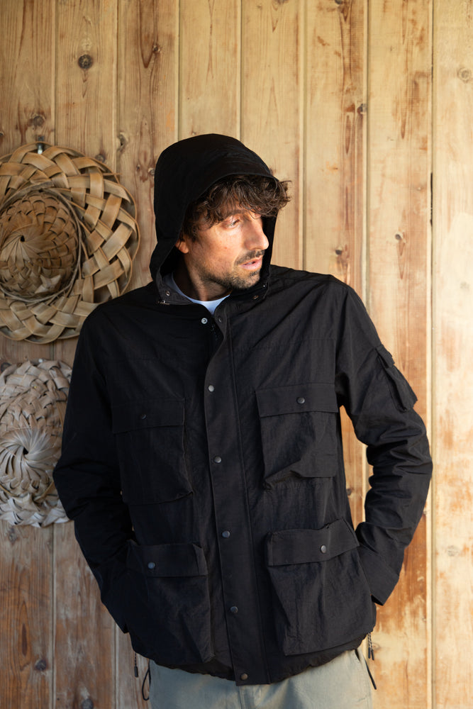 
                  
                    RONALD ZIP JACKET | Black
                  
                