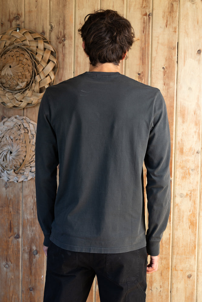 
                  
                    Tin Long Sleeve Tee I Anthracite
                  
                