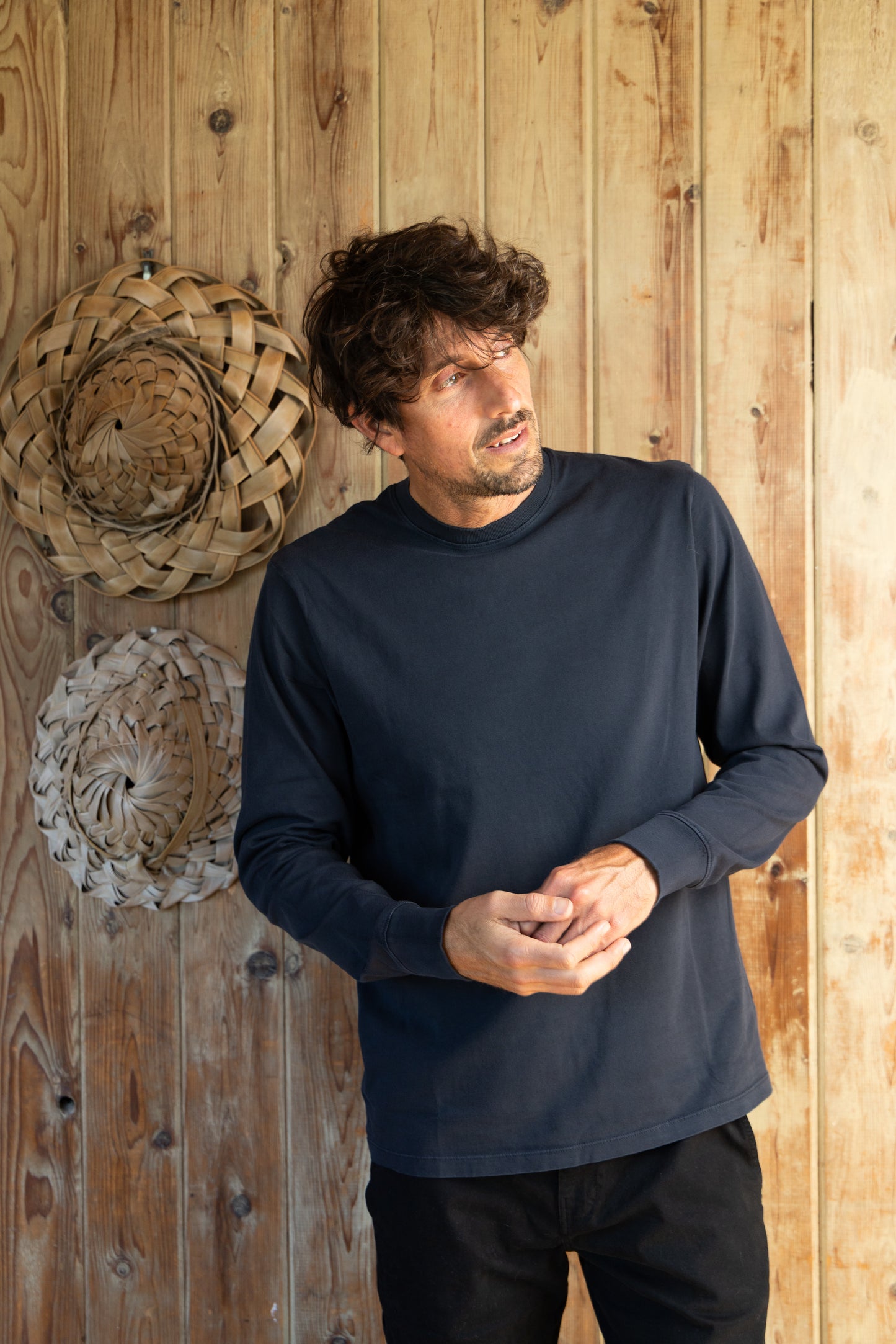 
                  
                    Tin Long Sleeve Tee I Navy
                  
                