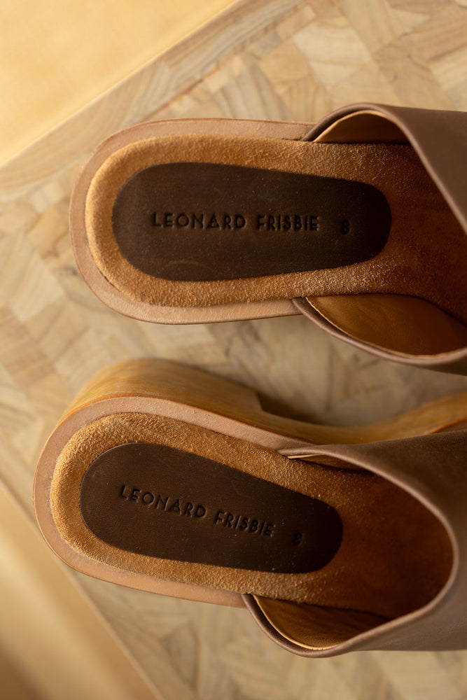 
                  
                    Open Toe Clog I Copper
                  
                