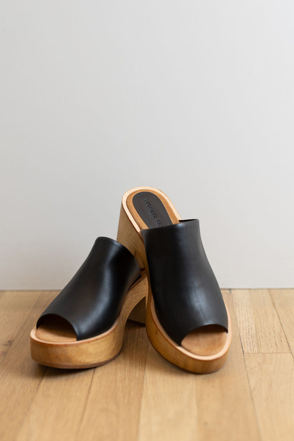Open Toe Clog I Black