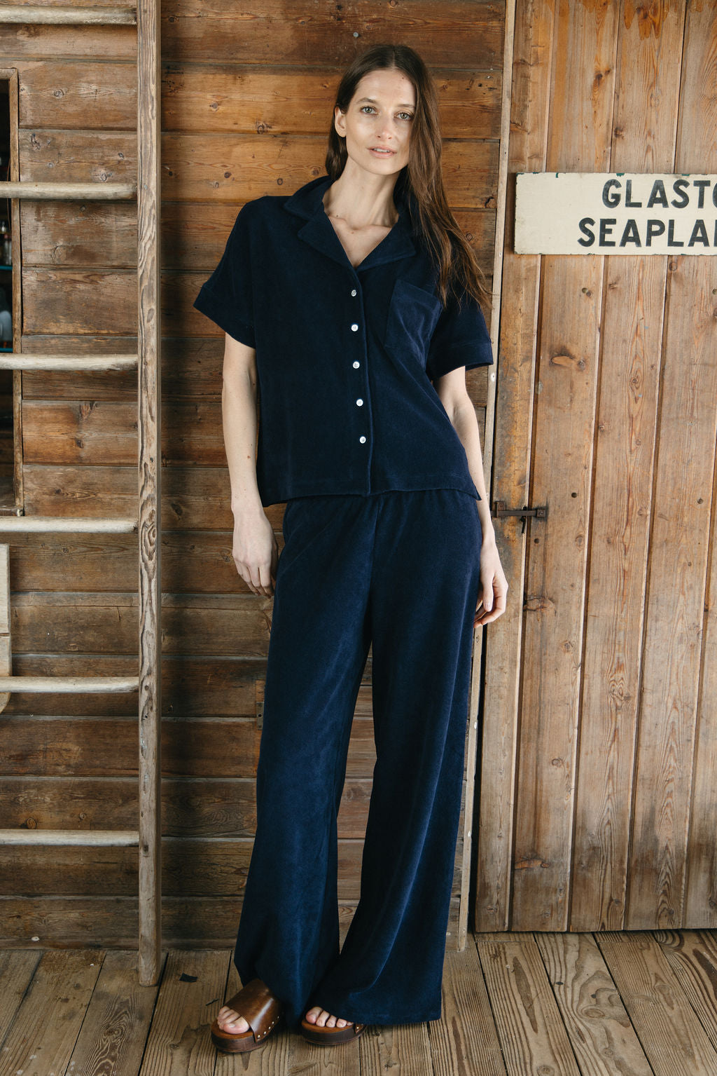 
                  
                    Shari Pant I Navy
                  
                