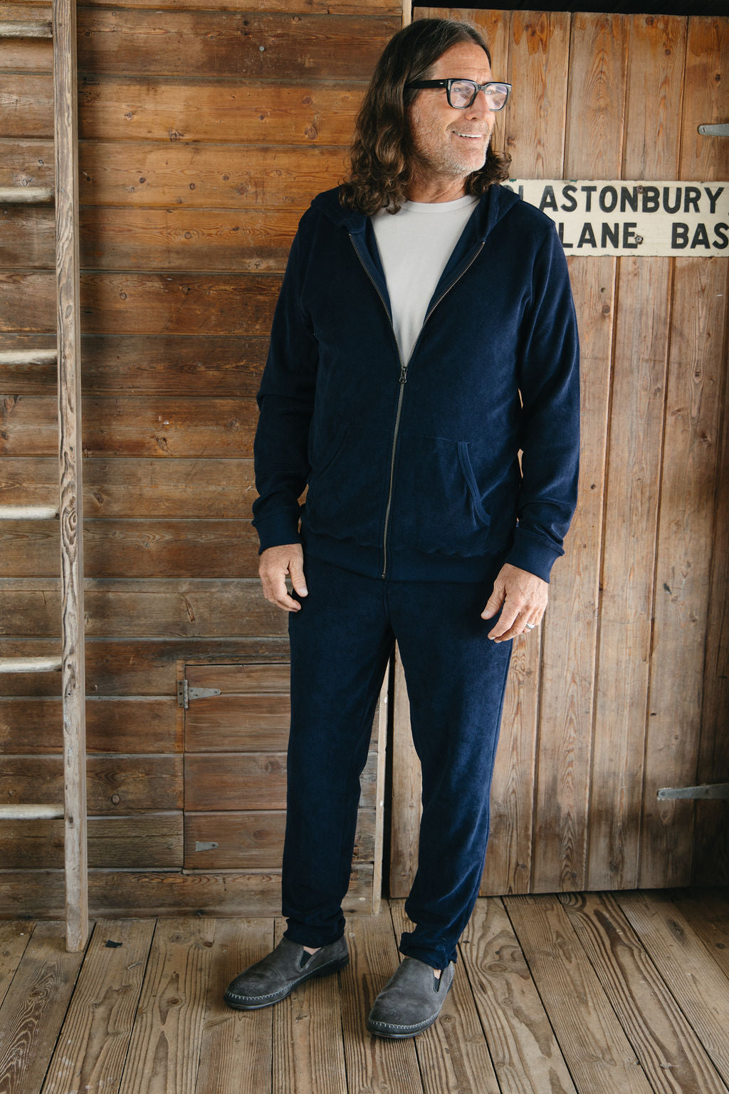 
                  
                    OTTO ZIP HOODIE I Navy
                  
                
