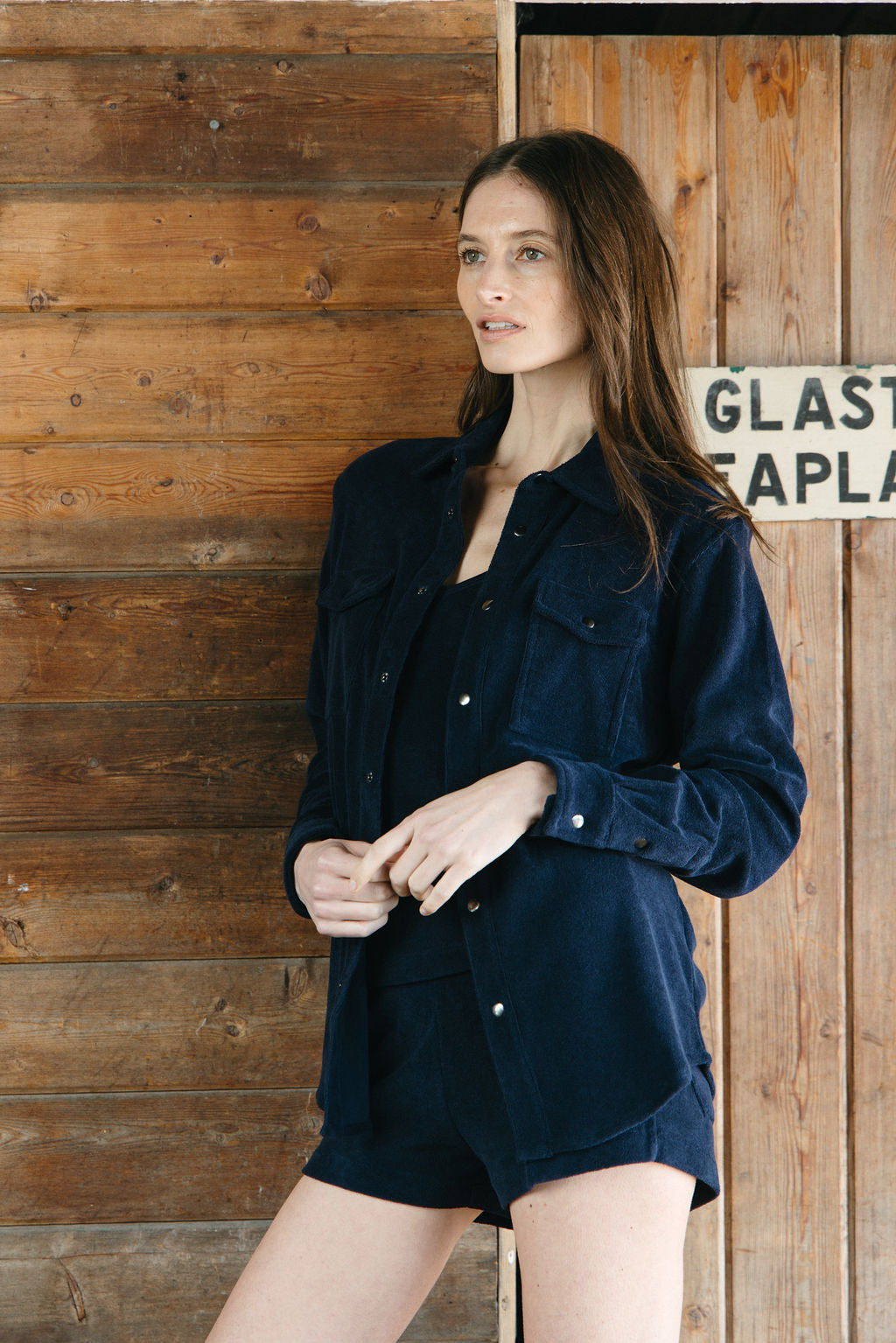 
                  
                    MARTIN OVERSHIRT | Navy
                  
                