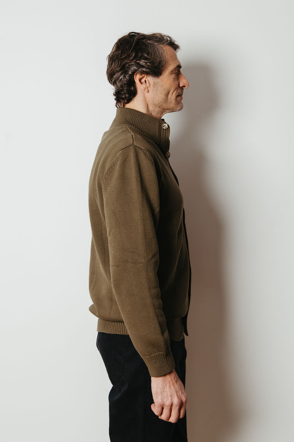 
                  
                    EMMETT CARDIGAN | Olive
                  
                