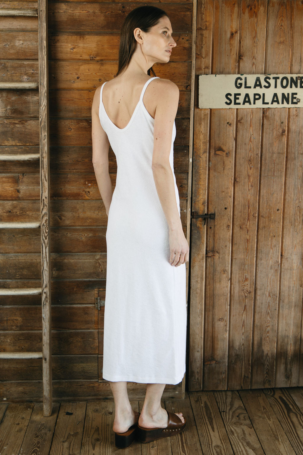 
                  
                    Vivian Dress I White
                  
                