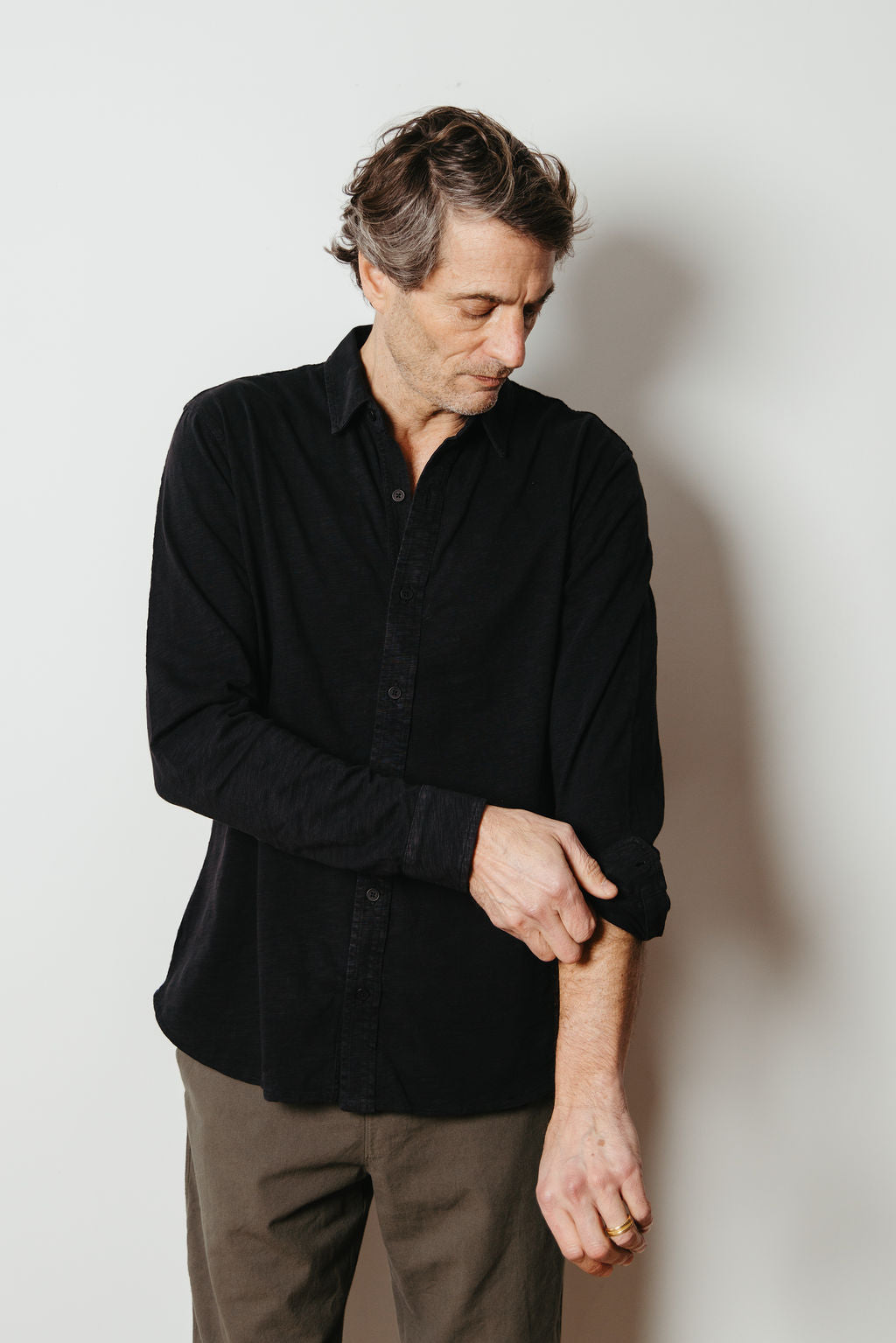 
                  
                    MIGUEL BUTTON UP | Black
                  
                
