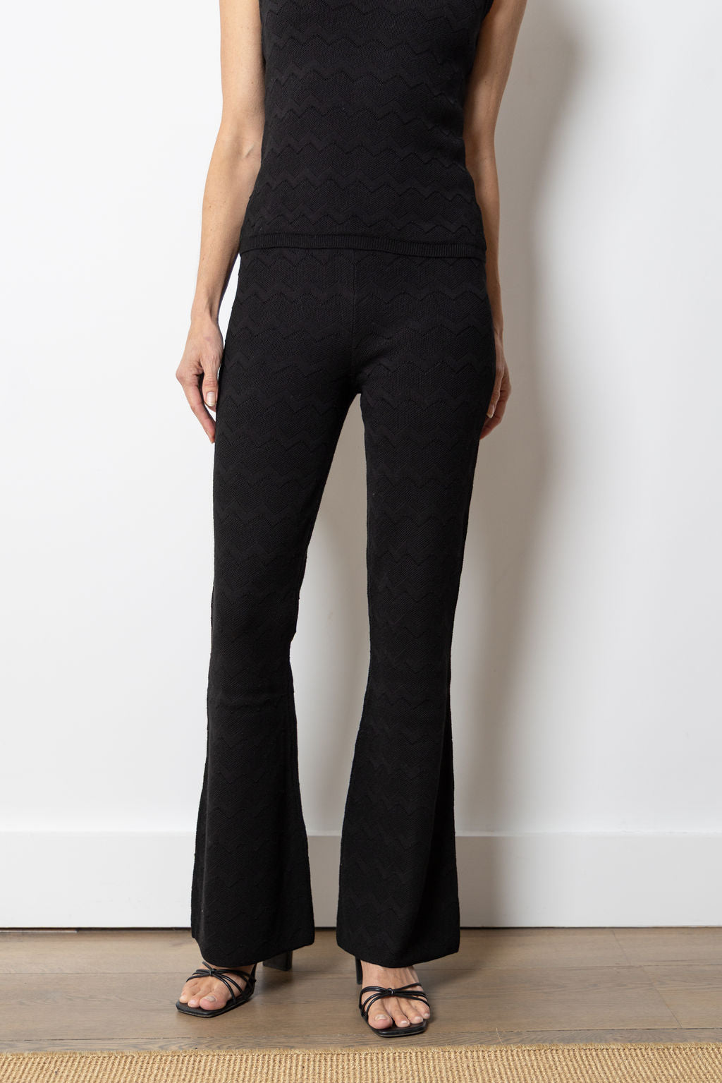 
                  
                    Natalie Pant | Black
                  
                