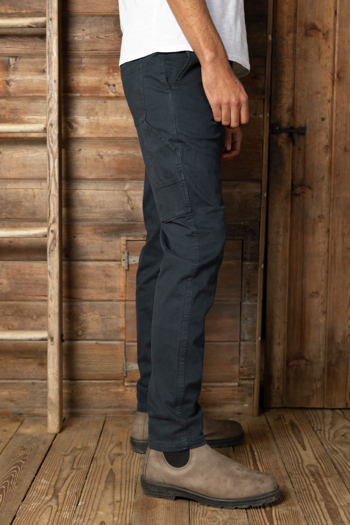 
                  
                    GABE CARPENTER PANT | Grunge
                  
                