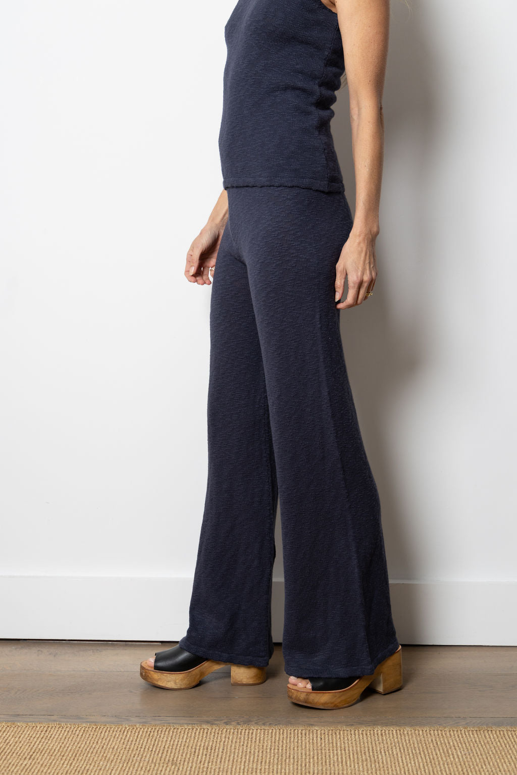 
                  
                    Melise Pant | Navy
                  
                