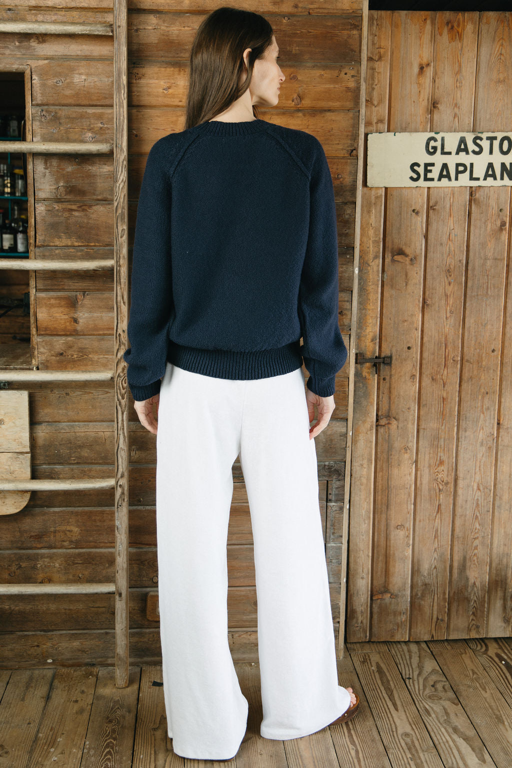 
                  
                    Manon Crew I Navy
                  
                
