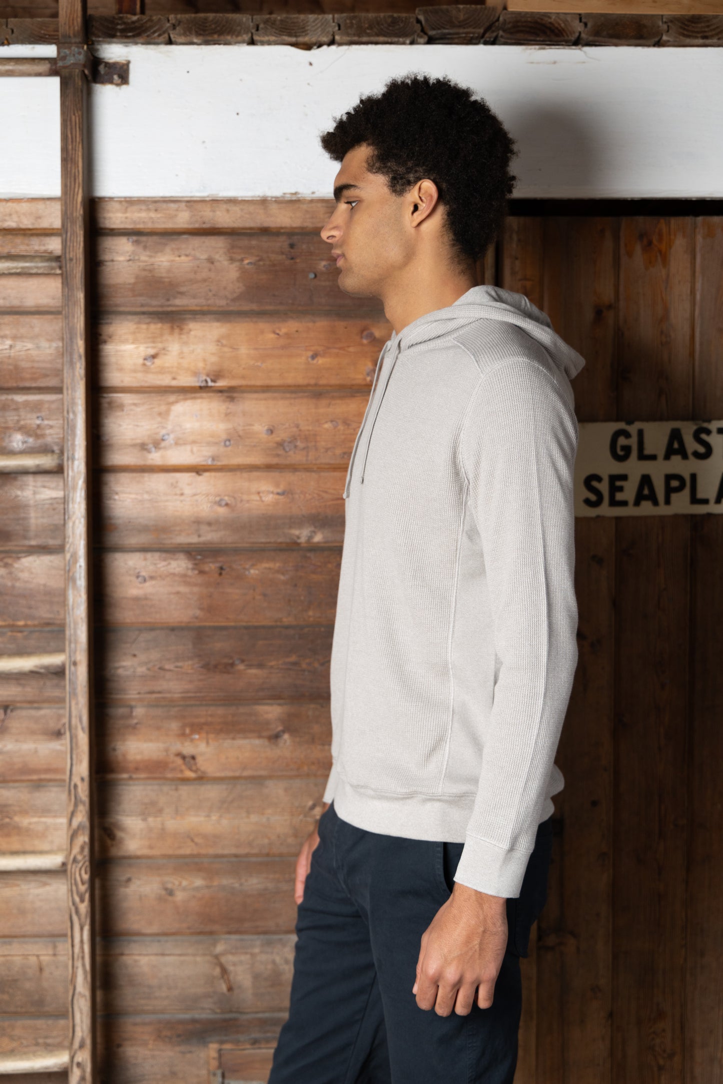 
                  
                    SANDRO WAFFLE HOODIE I Winter Stone
                  
                