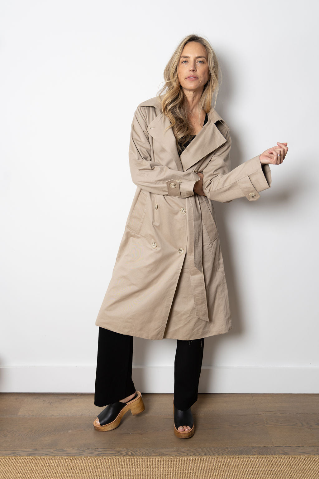 
                  
                    Noemi Trench Coat | Beige
                  
                