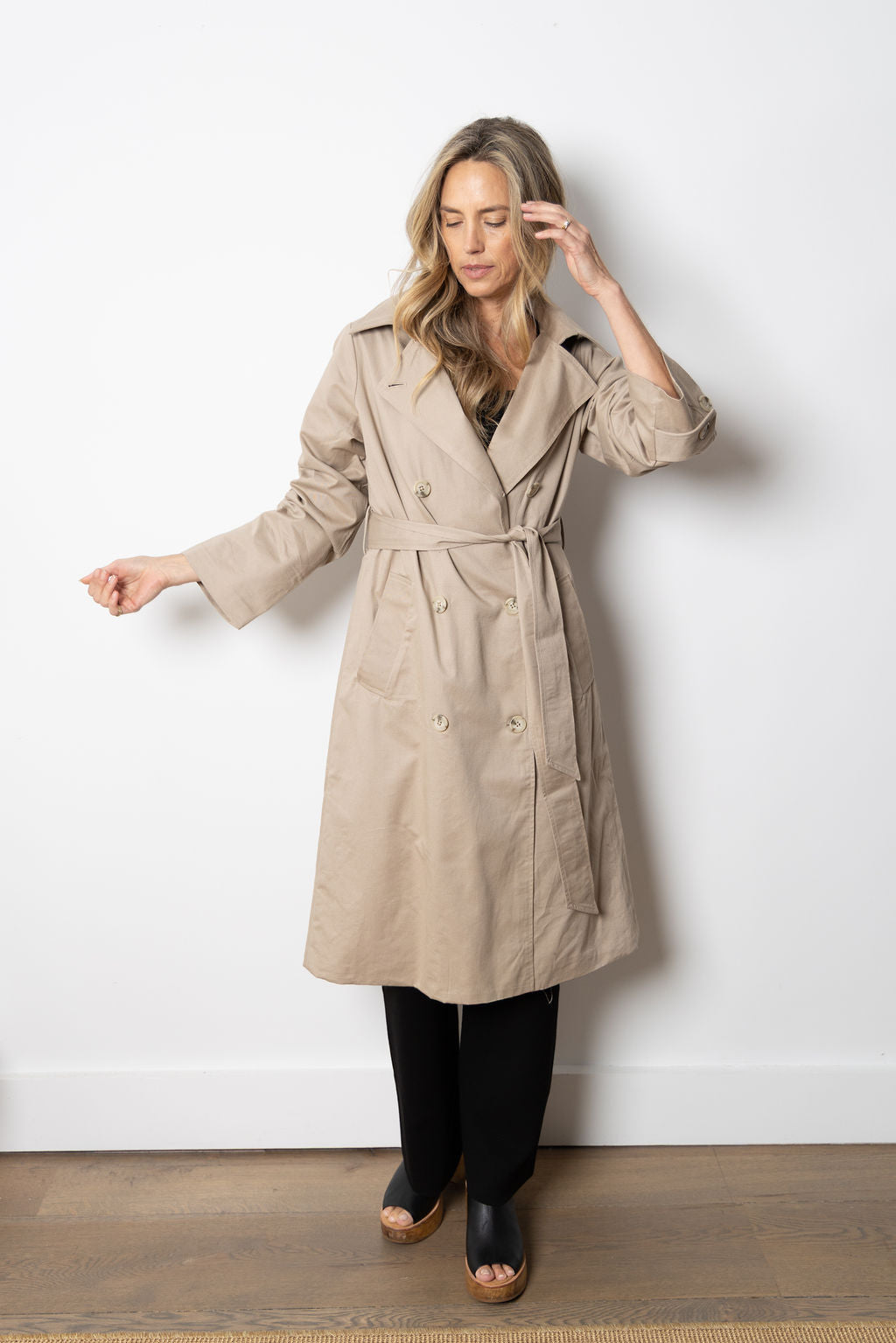 
                  
                    Noemi Trench Coat | Beige
                  
                