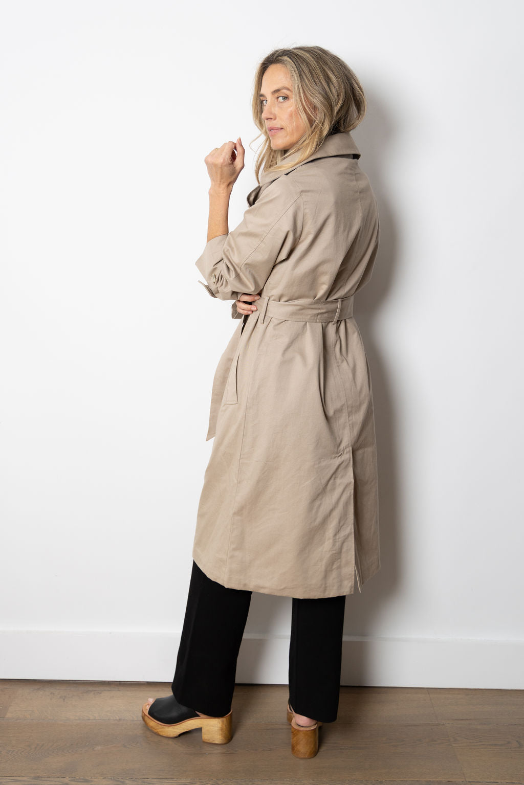 
                  
                    Noemi Trench Coat | Beige
                  
                
