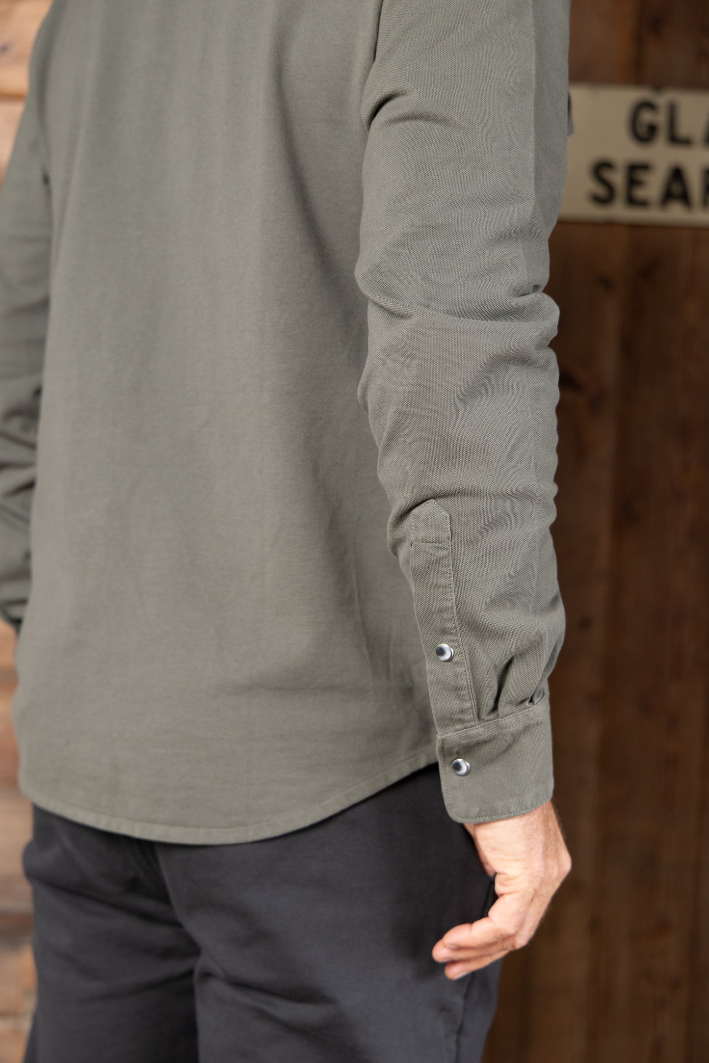 
                  
                    GABRIEL WESTERN SHIRT | Kelp
                  
                