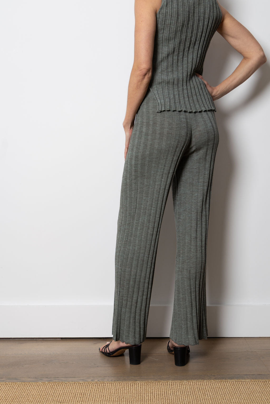 
                  
                    Cornelia Pant | Green
                  
                