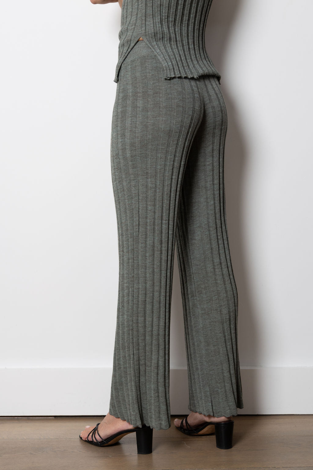 
                  
                    Cornelia Pant | Green
                  
                