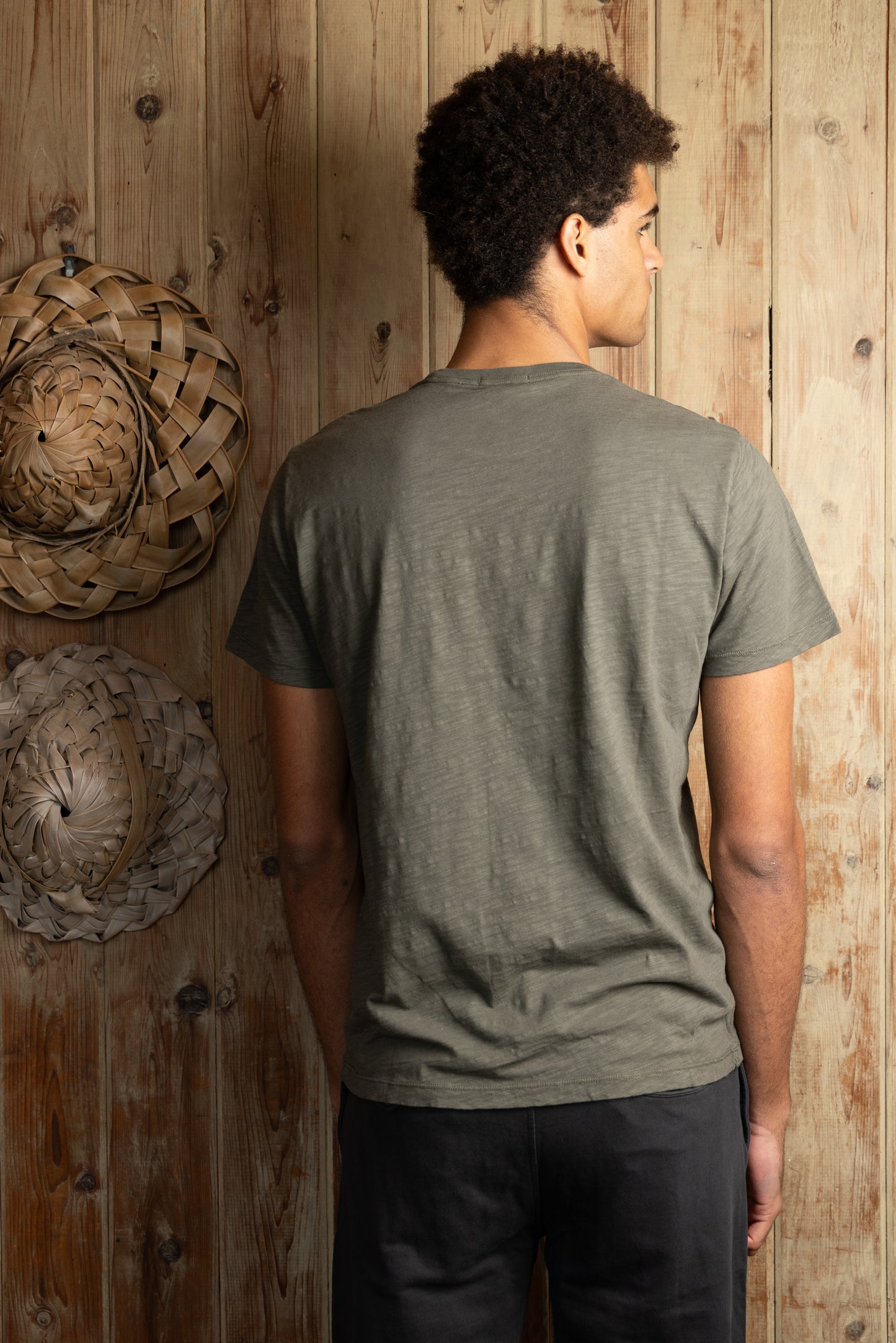 
                  
                    MARTY CREW TEE | Kelp
                  
                