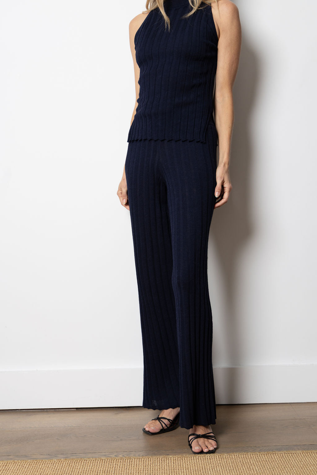
                  
                    Cornelia Pant | Navy
                  
                