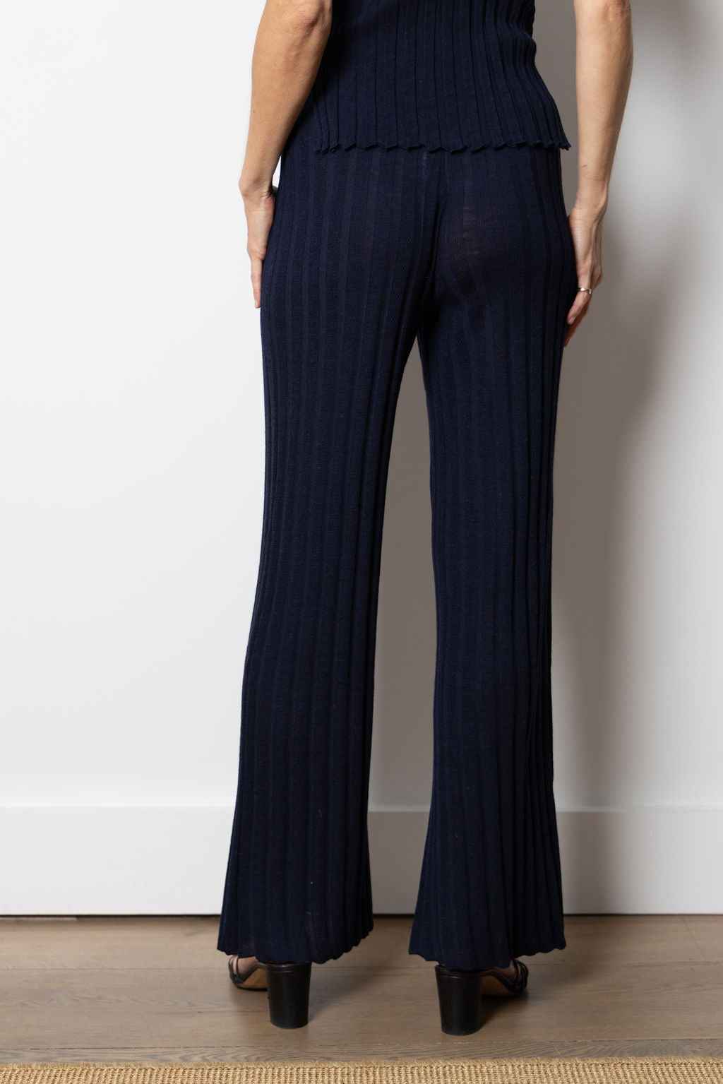 
                  
                    Cornelia Pant | Navy
                  
                