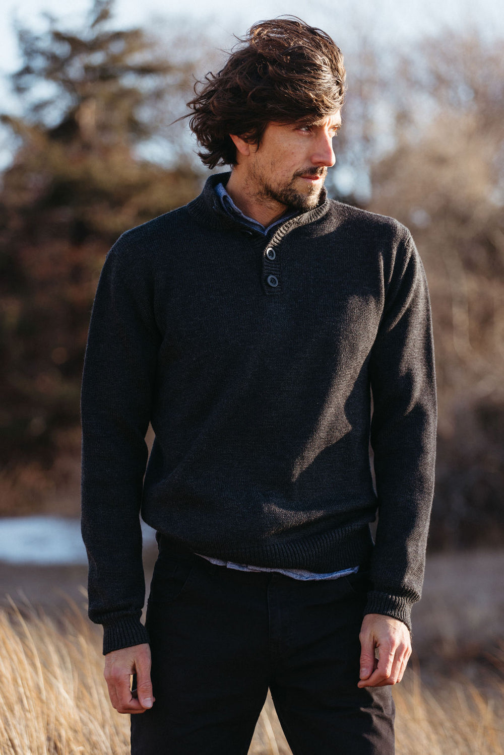JAMES QUARTER BUTTON | Black Alpaca