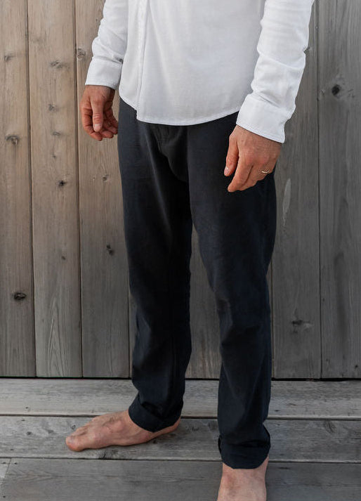 
                  
                    HENRY PANT | Navy
                  
                