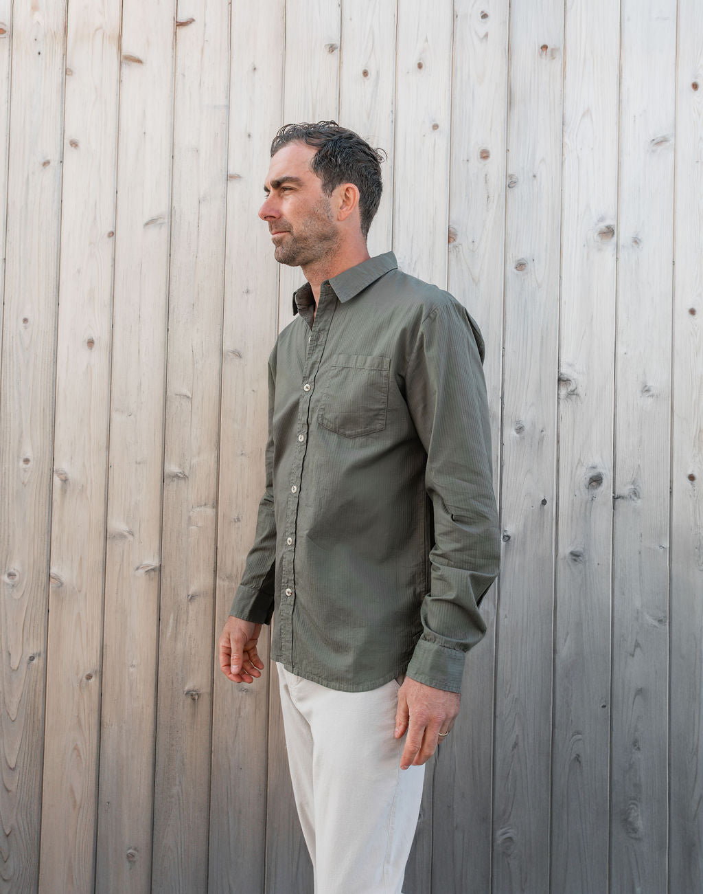 
                  
                    TERRENCE BUTTON DOWN | Olive
                  
                